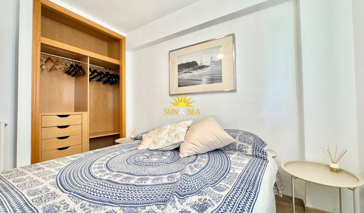 Location à long terme - Appartement - Alicante (Alacant)