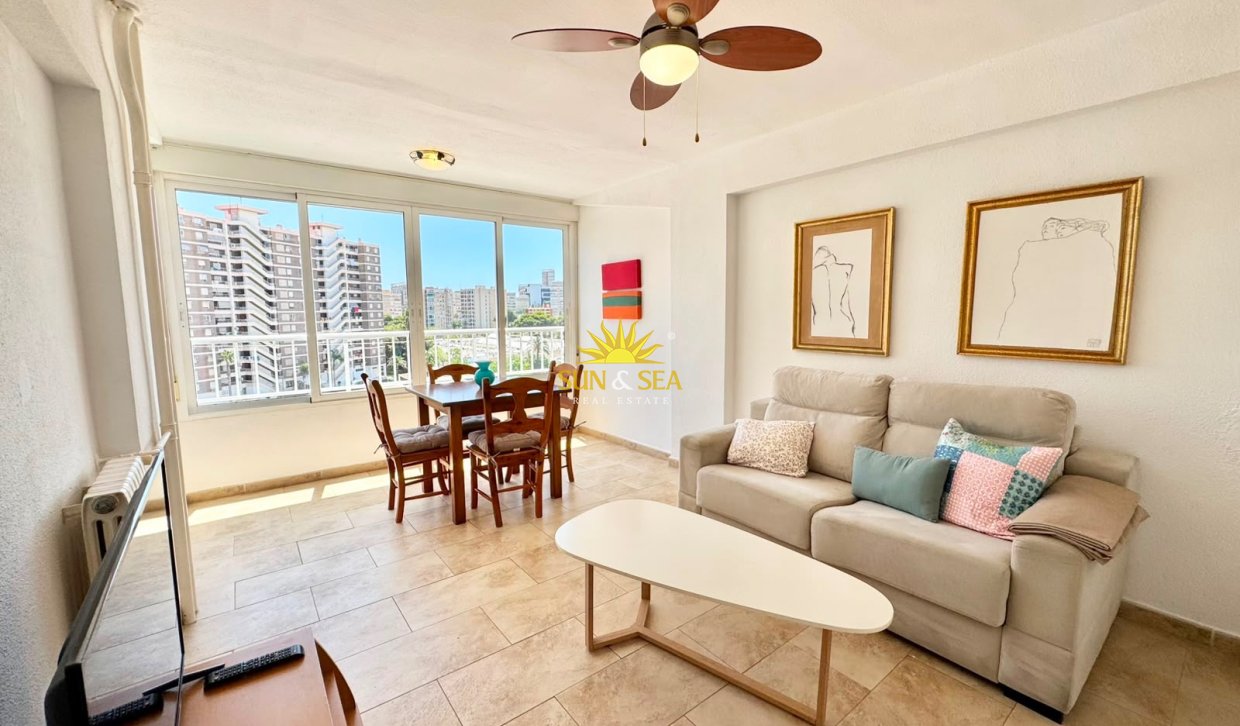 Location à long terme - Appartement - Alicante (Alacant)
