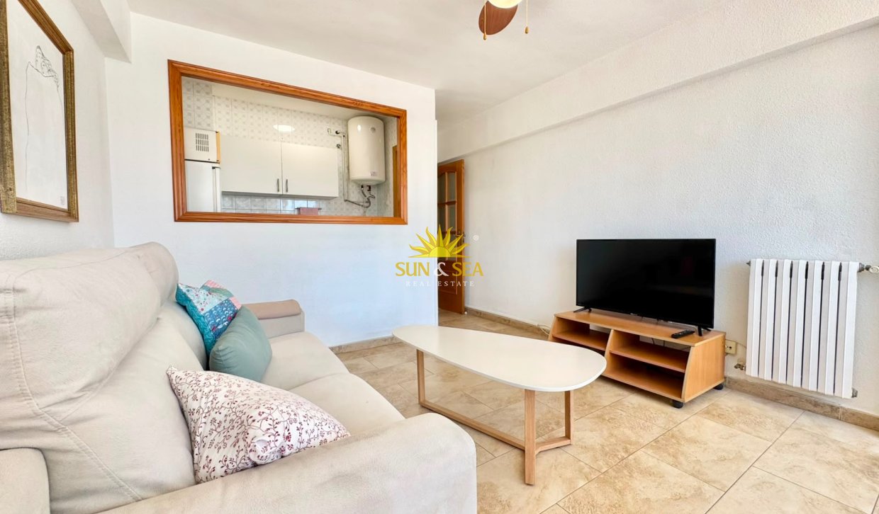 Location à long terme - Appartement - Alicante (Alacant)
