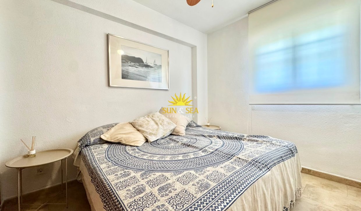 Location à long terme - Appartement - Alicante (Alacant)