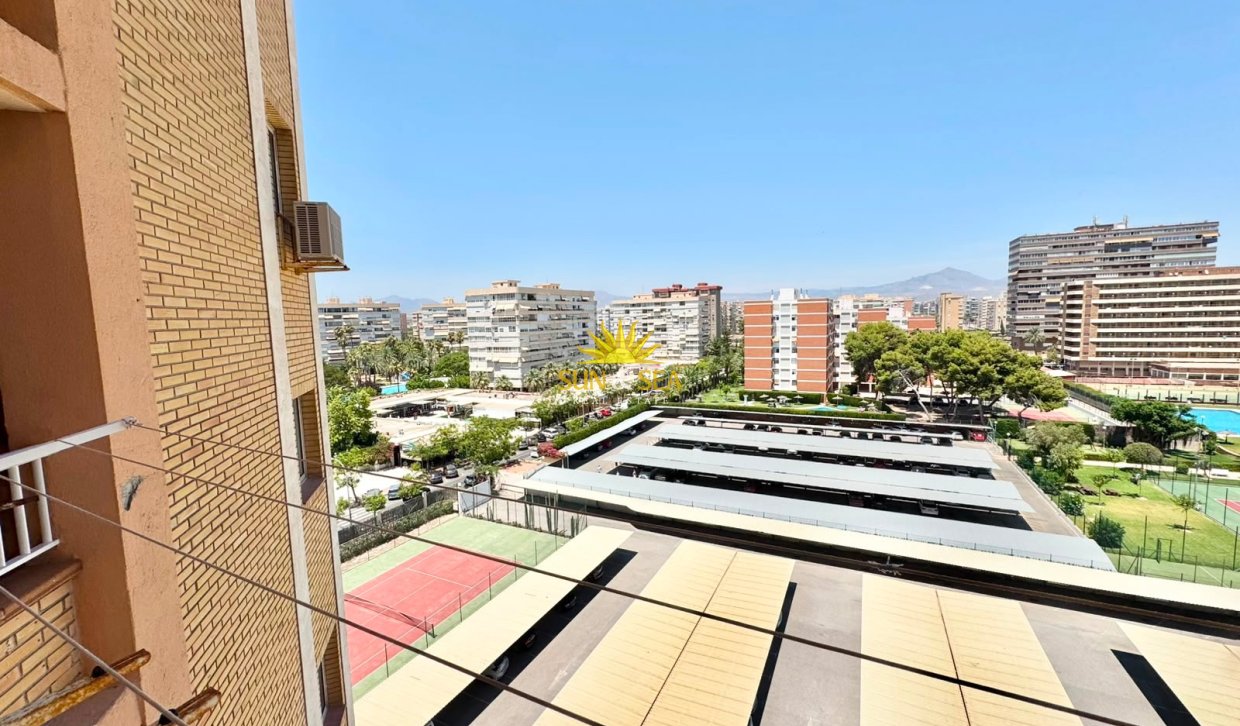 Location à long terme - Appartement - Alicante (Alacant)