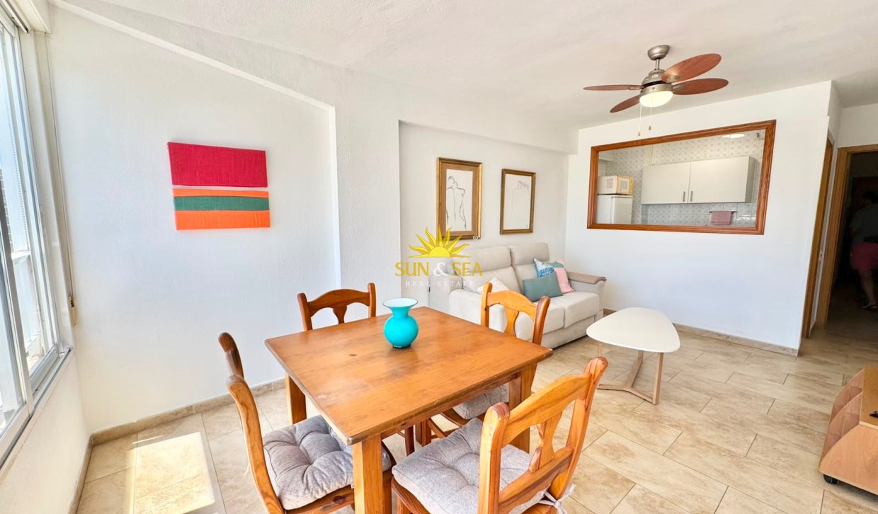 Location à long terme - Appartement - Alicante (Alacant)