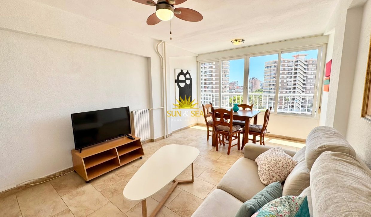 Location à long terme - Appartement - Alicante (Alacant)