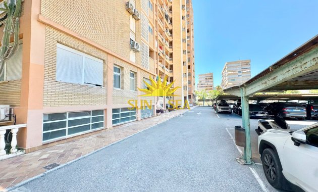 Location à long terme - Appartement - Alicante (Alacant)