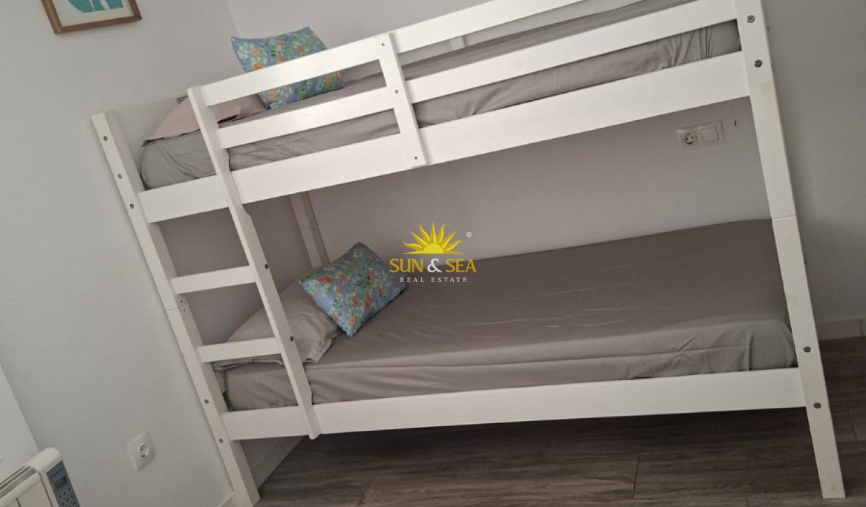 Alquiler a largo plazo - Apartamento - Alicante - Playa San Juan