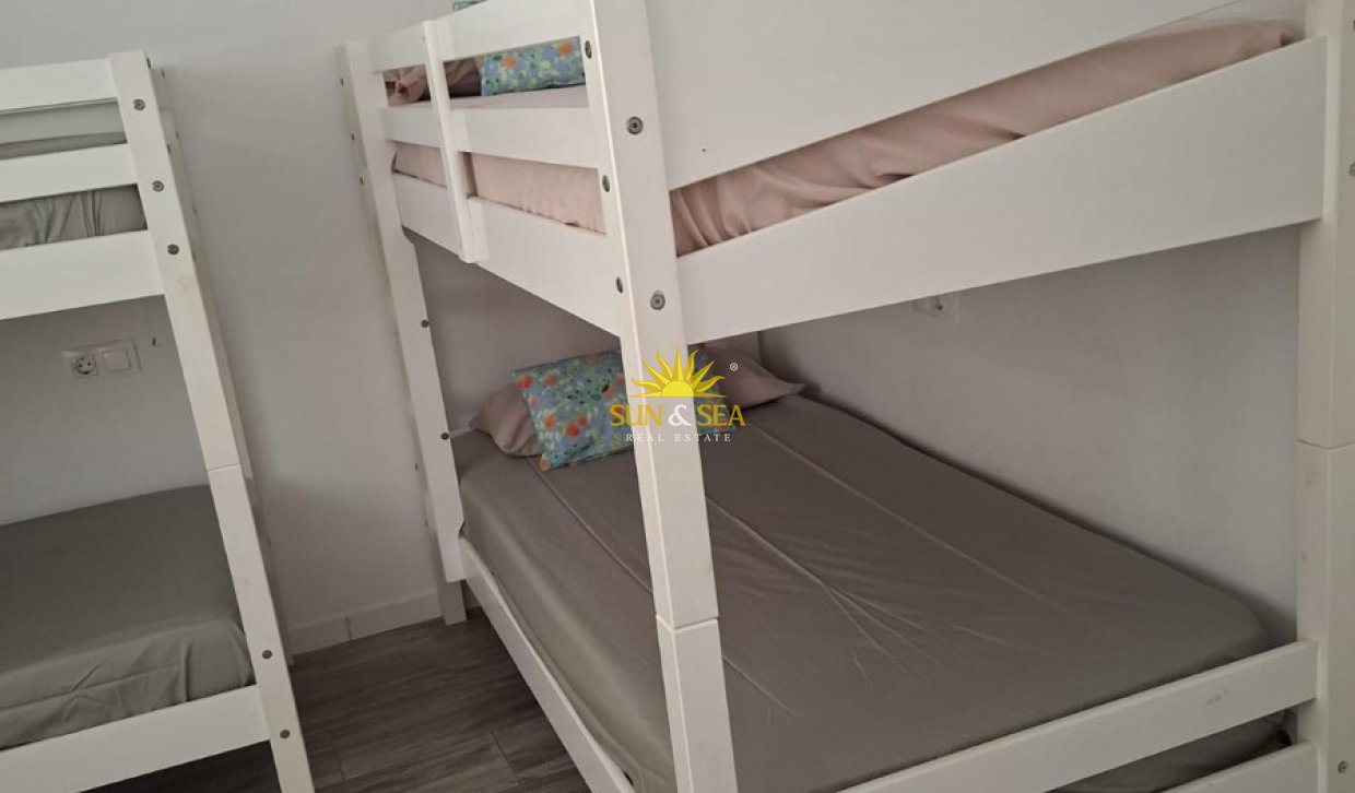 Alquiler a largo plazo - Apartamento - Alicante - Playa San Juan