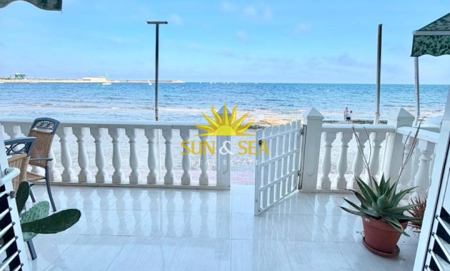Location à long terme - Appartement - Torrevieja - Playa de los Naufragos