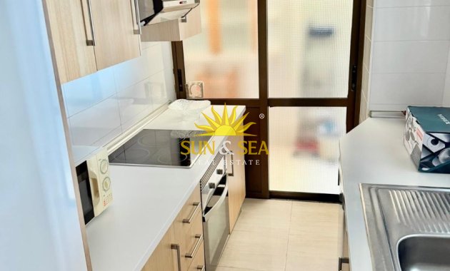 Location à long terme - Appartement - Torrevieja - Playa de los Naufragos