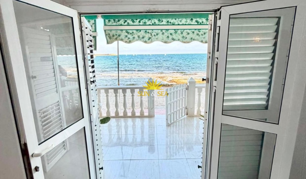 Location à long terme - Appartement - Torrevieja - Playa de los Naufragos