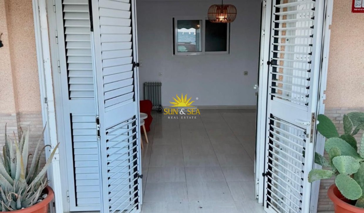 Location à long terme - Appartement - Torrevieja - Playa de los Naufragos