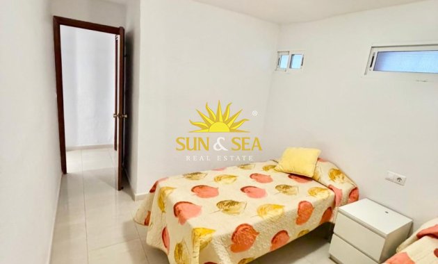 Location à long terme - Appartement - Torrevieja - Playa de los Naufragos