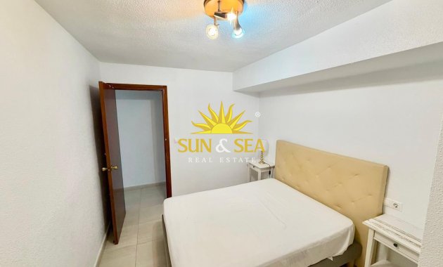 Location à long terme - Appartement - Torrevieja - Playa de los Naufragos