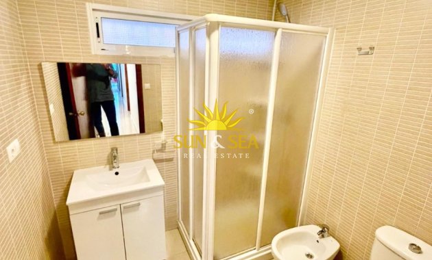 Location à long terme - Appartement - Torrevieja - Playa de los Naufragos