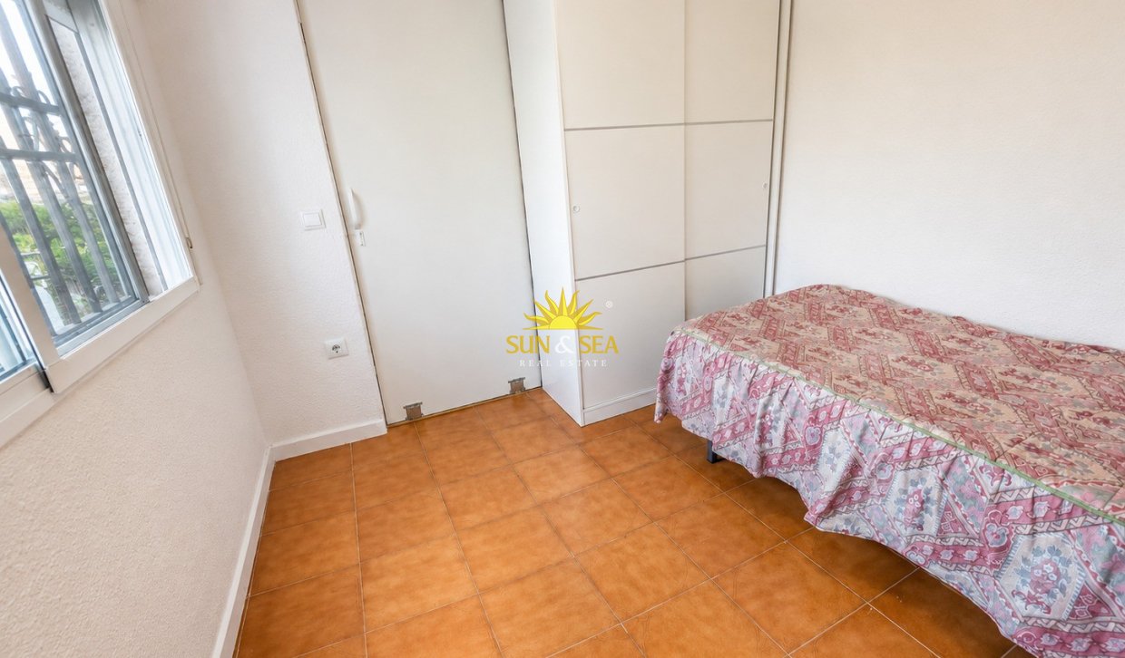 Resale - high-bungalow - Torrevieja - Centro