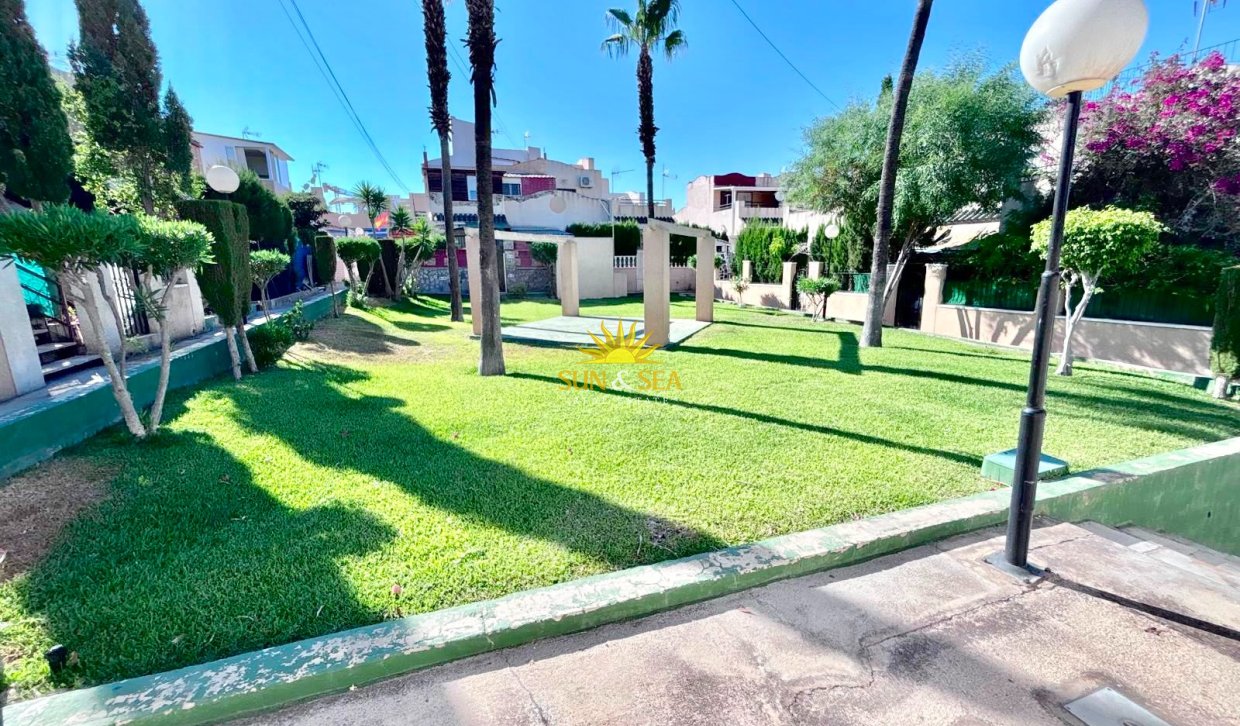 Resale - high-bungalow - Torrevieja - Lago jardin
