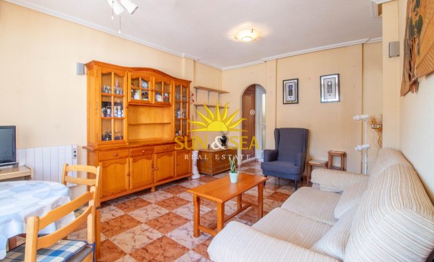 Revente - Villa / Semi détaché - Orihuela Costa - La Zenia