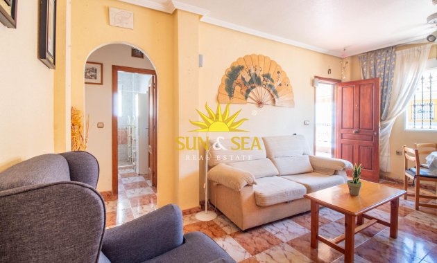Revente - Villa / Semi détaché - Orihuela Costa - La Zenia
