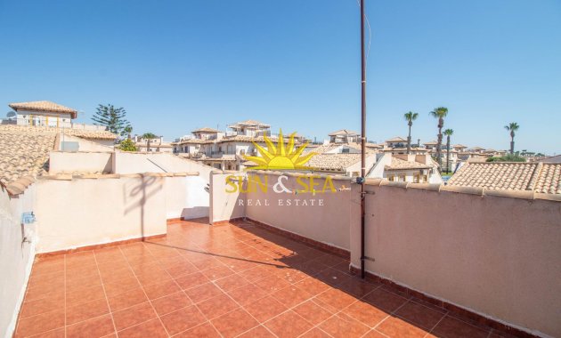 Revente - Villa / Semi détaché - Orihuela Costa - La Zenia