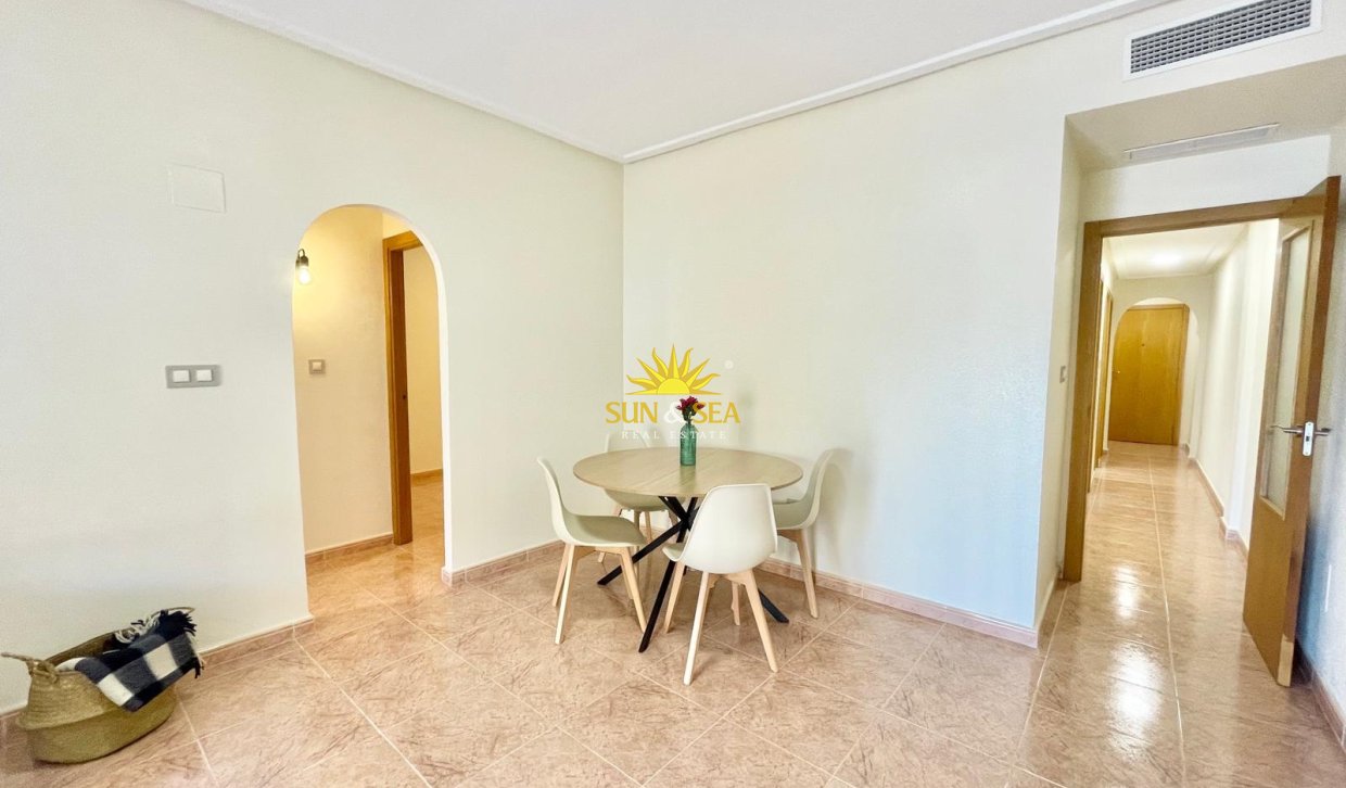 Location à long terme - Appartement - Bigastro