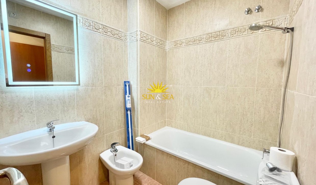 Location à long terme - Appartement - Bigastro