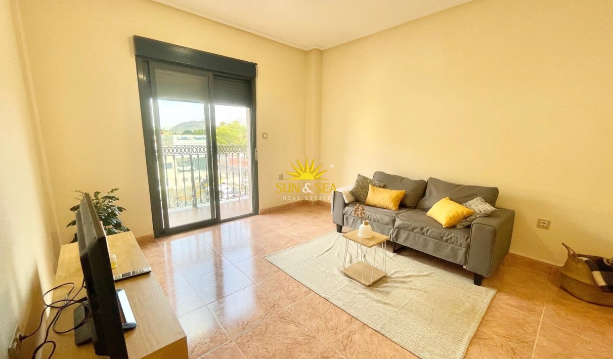 Location à long terme - Appartement - Bigastro