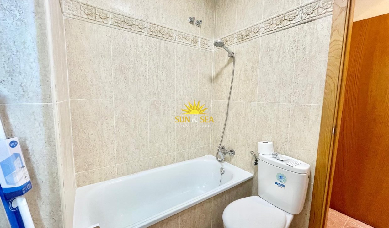 Location à long terme - Appartement - Bigastro