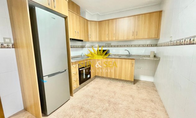 Location à long terme - Appartement - Bigastro