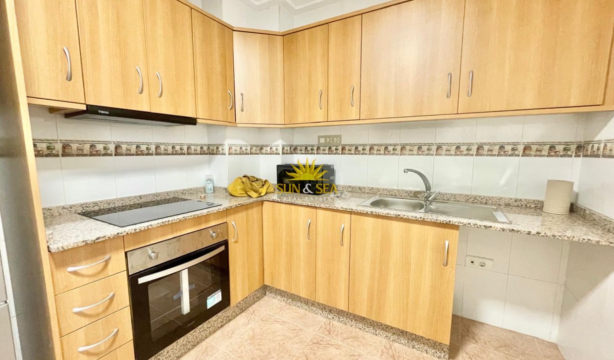 Location à long terme - Appartement - Bigastro