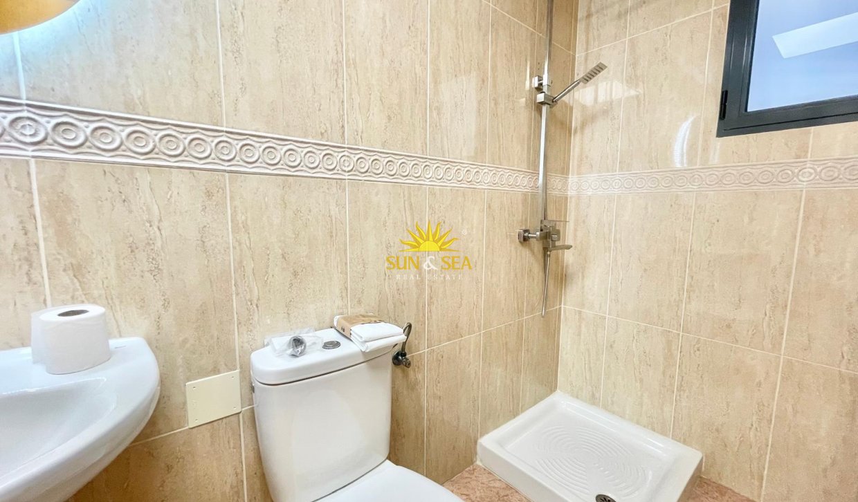 Location à long terme - Appartement - Bigastro