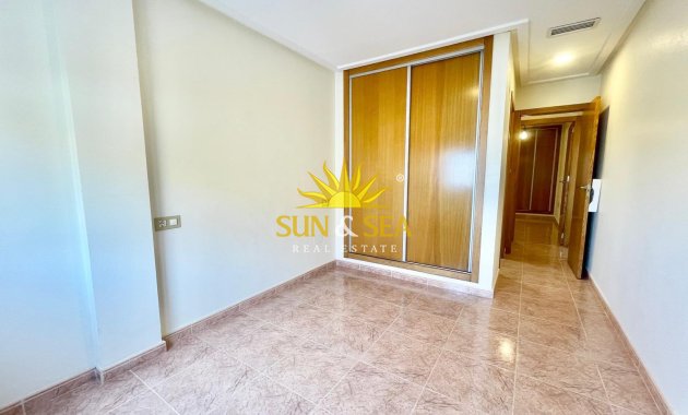 Location à long terme - Appartement - Bigastro