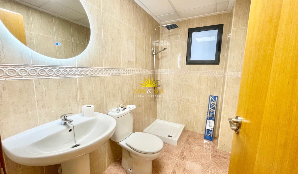 Location à long terme - Appartement - Bigastro