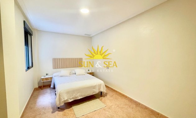 Location à long terme - Appartement - Bigastro