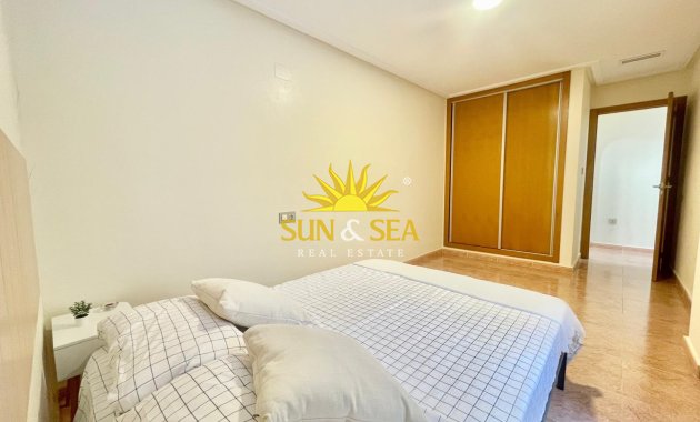 Location à long terme - Appartement - Bigastro