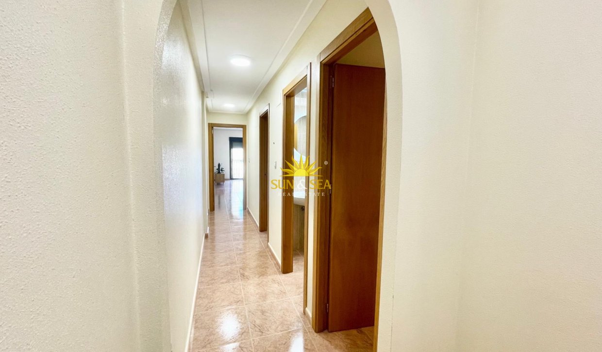 Location à long terme - Appartement - Bigastro