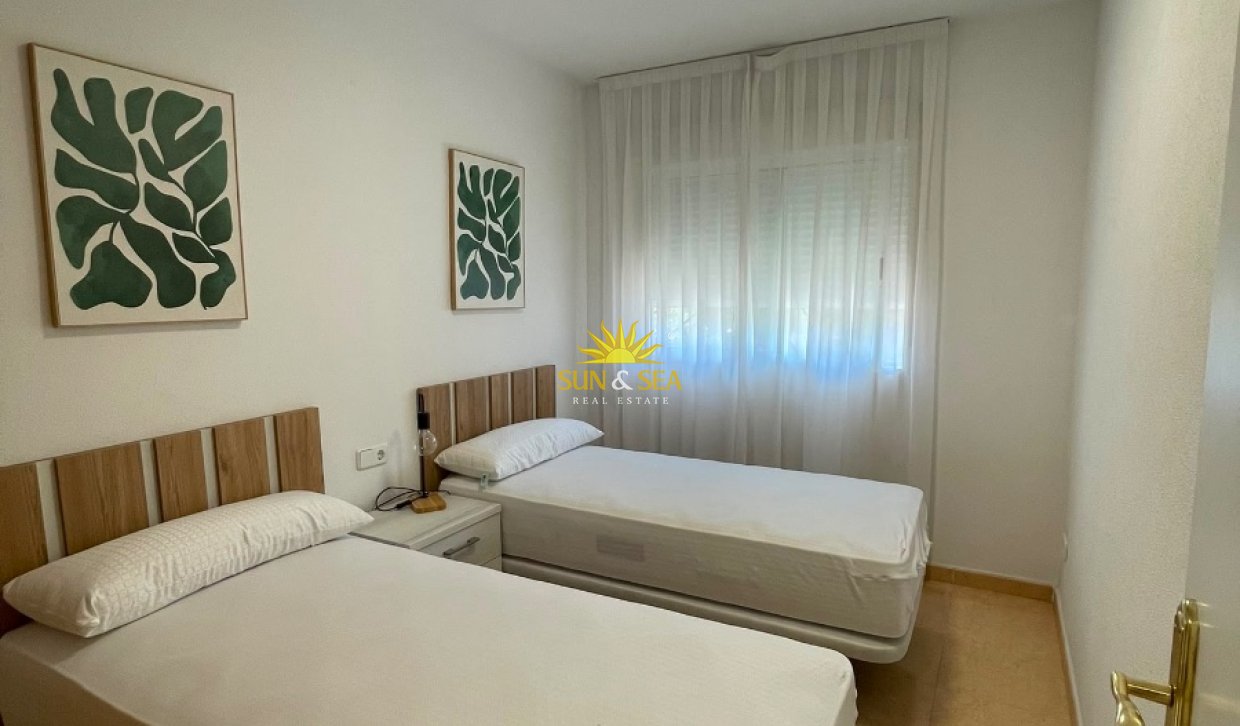 Location à long terme - Appartement - Almoradí