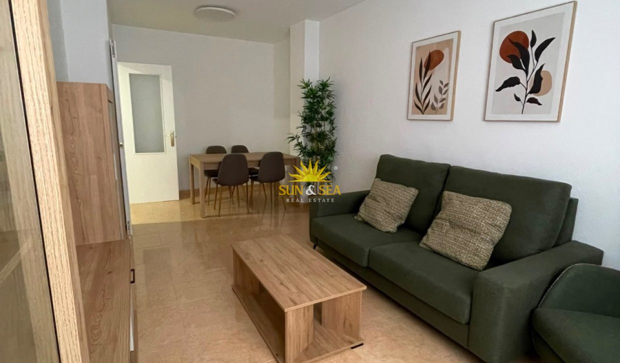 Location à long terme - Appartement - Almoradí