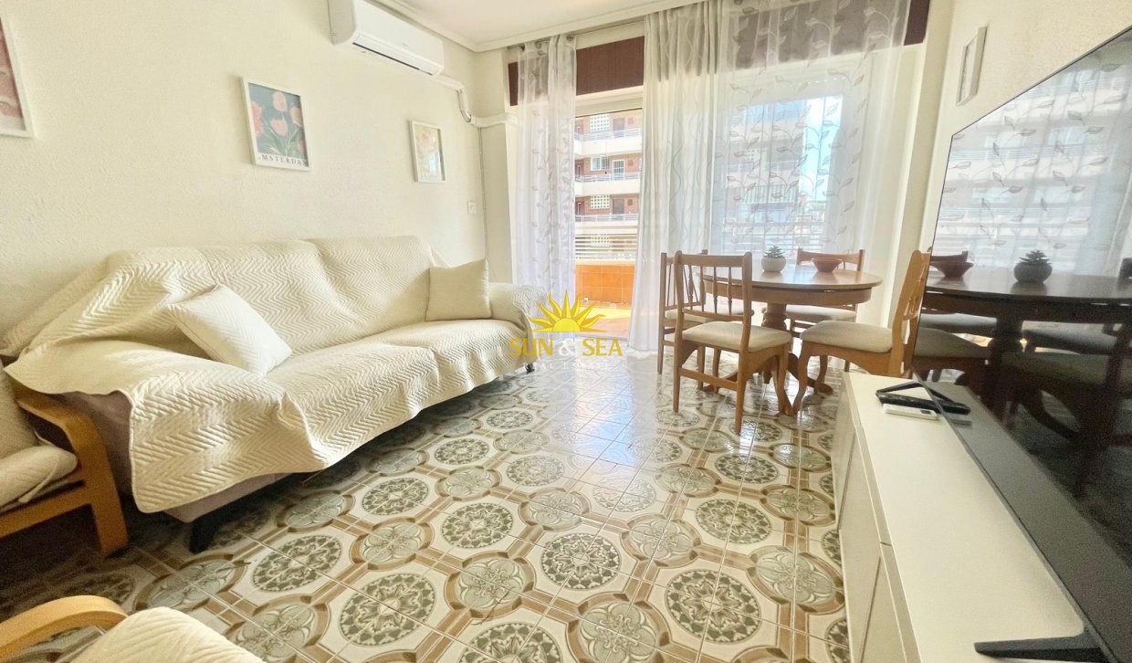 Location à long terme - Appartement - Torrevieja - La veleta