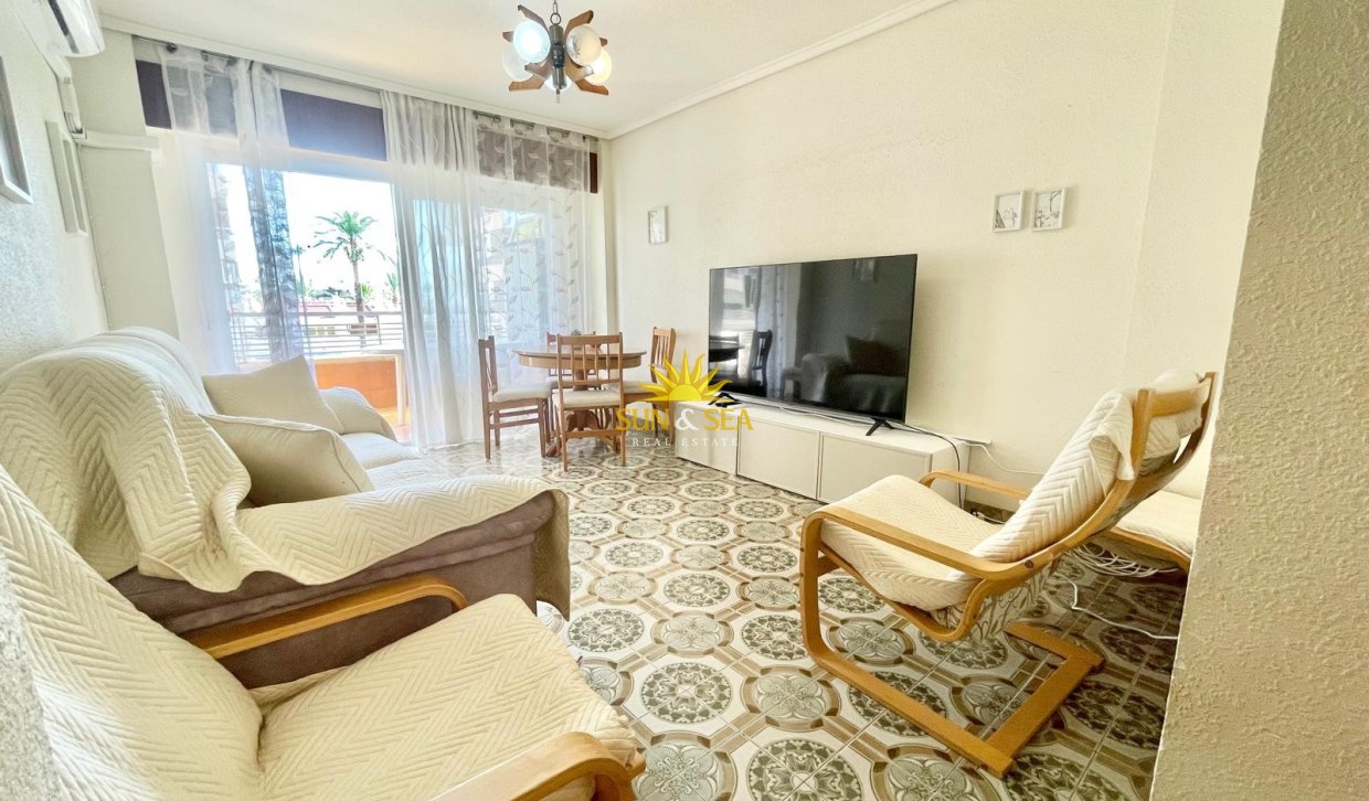 Location à long terme - Appartement - Torrevieja - La veleta