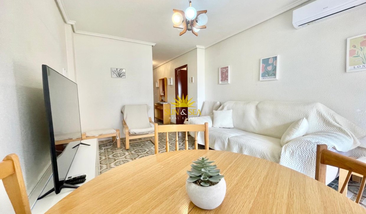 Location à long terme - Appartement - Torrevieja - La veleta
