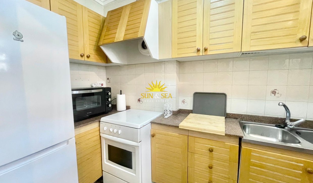 Location à long terme - Appartement - Torrevieja - La veleta