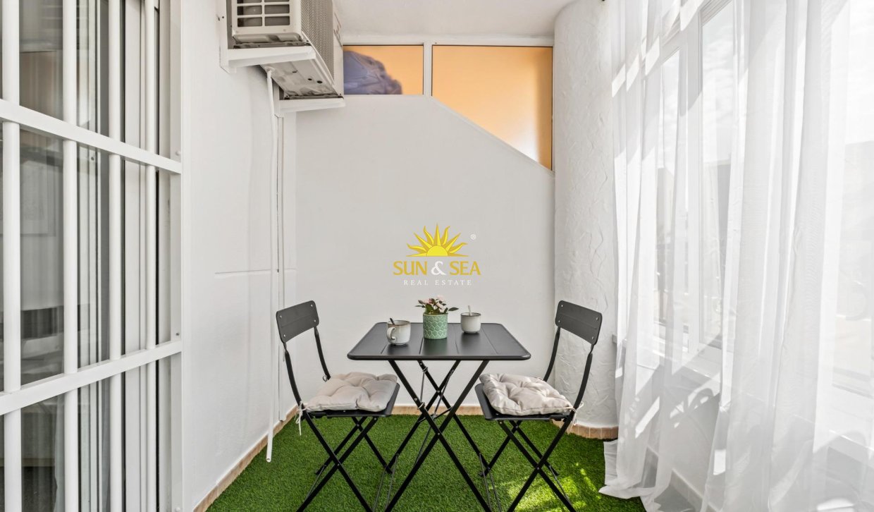 Wiederverkauf - Wohnung - Orihuela Costa - Playa Flamenca