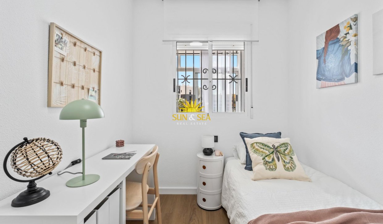 Wiederverkauf - Wohnung - Orihuela Costa - Playa Flamenca