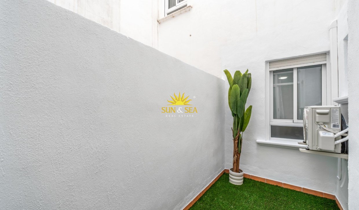 Wiederverkauf - Wohnung - Orihuela Costa - Playa Flamenca
