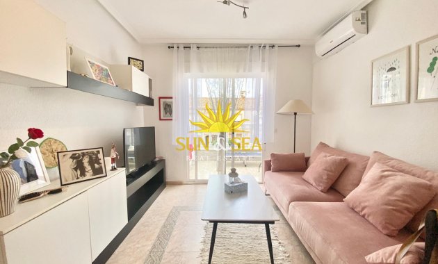Wiederverkauf - Townhouse - Torrevieja - Aguas Nuevas