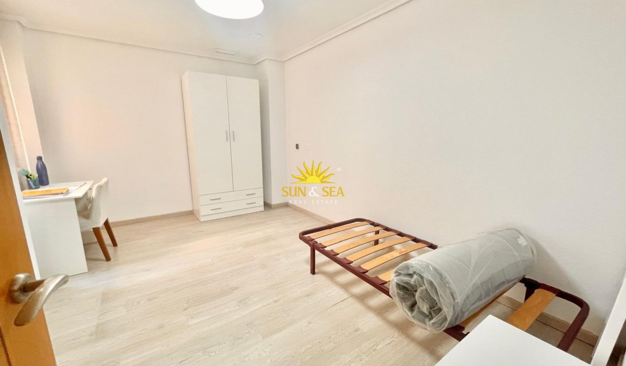 Langfristige Vermietung - Wohnung - Albatera