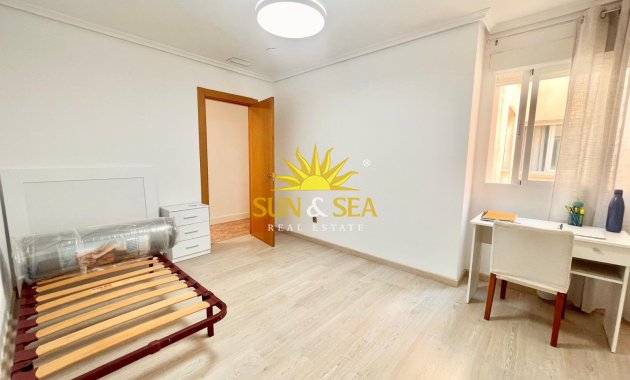Langfristige Vermietung - Wohnung - Albatera