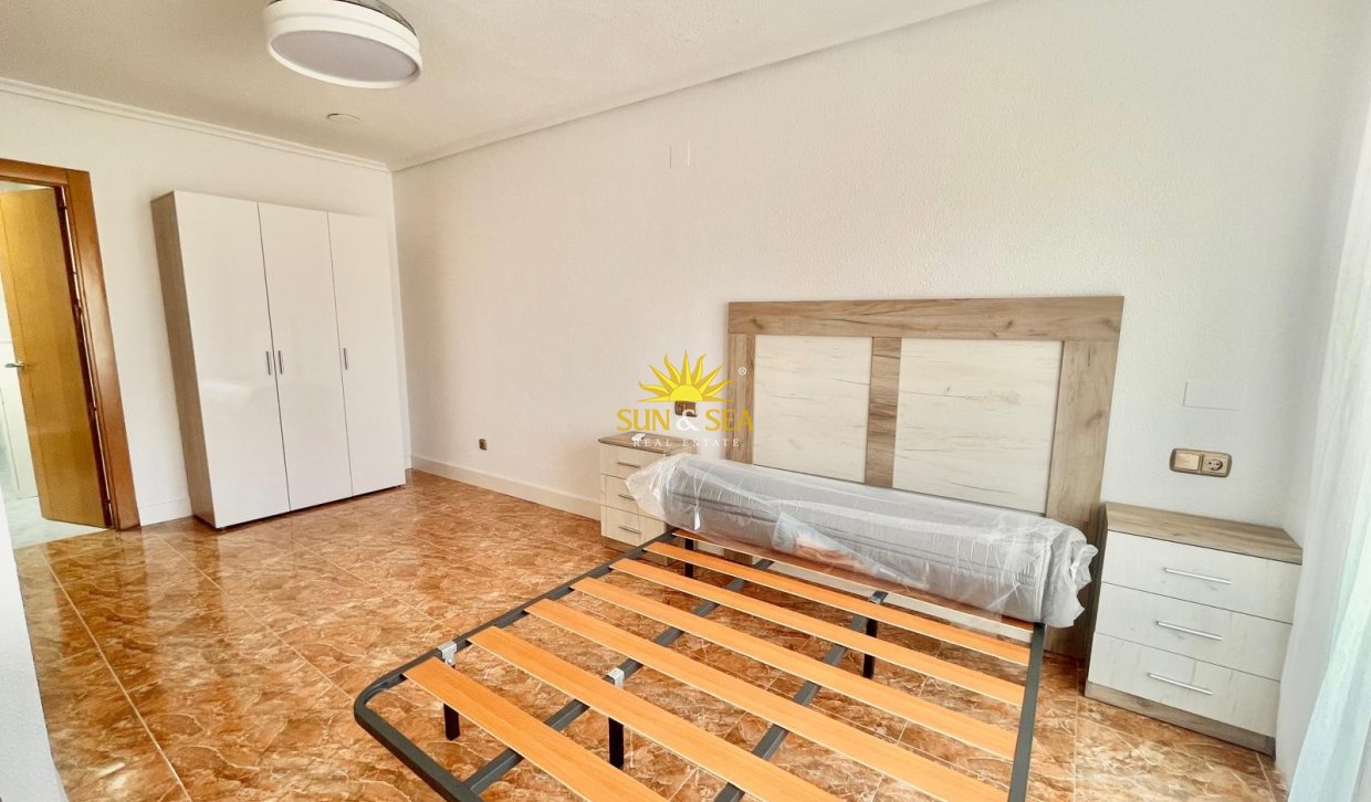 Langfristige Vermietung - Wohnung - Albatera