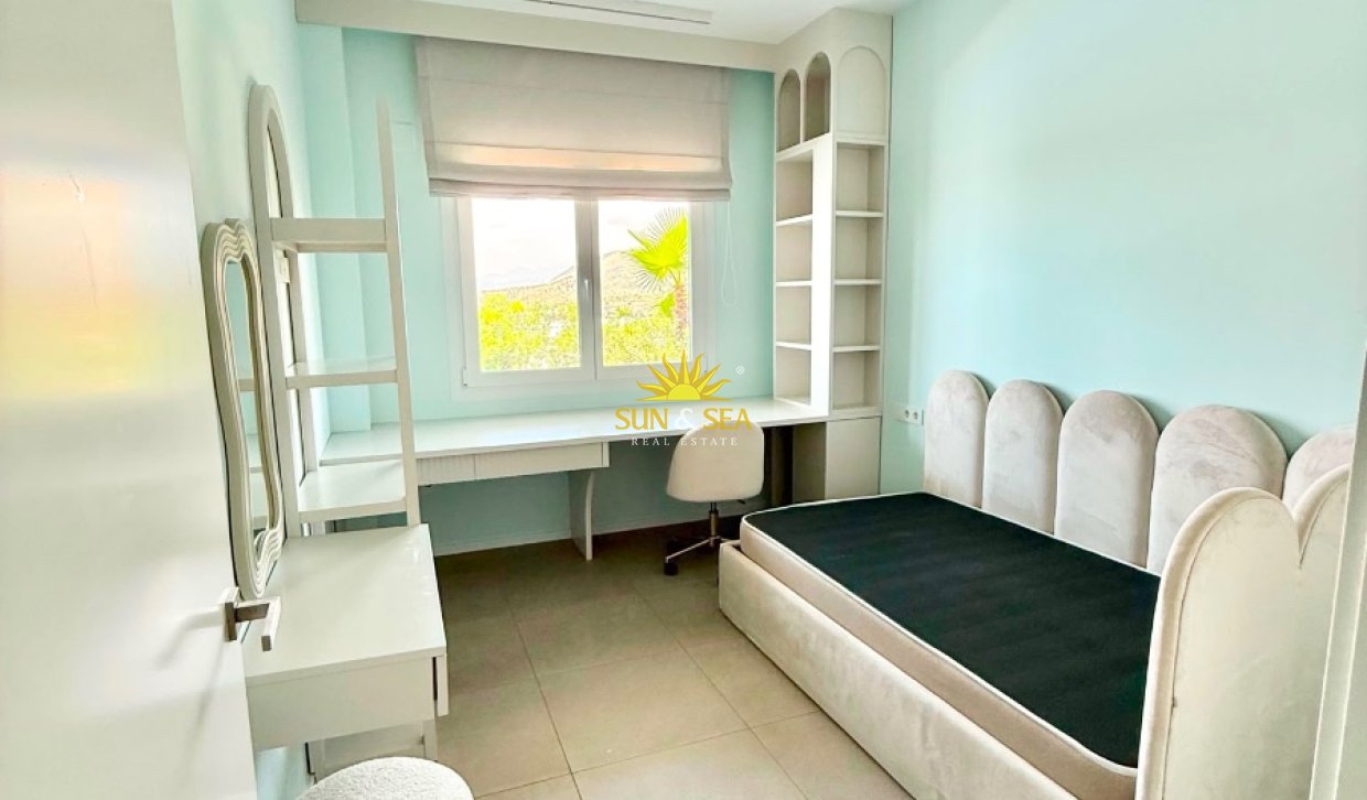 Langfristige Vermietung - Freistehende Villa - Finestrat - Golf Bahia