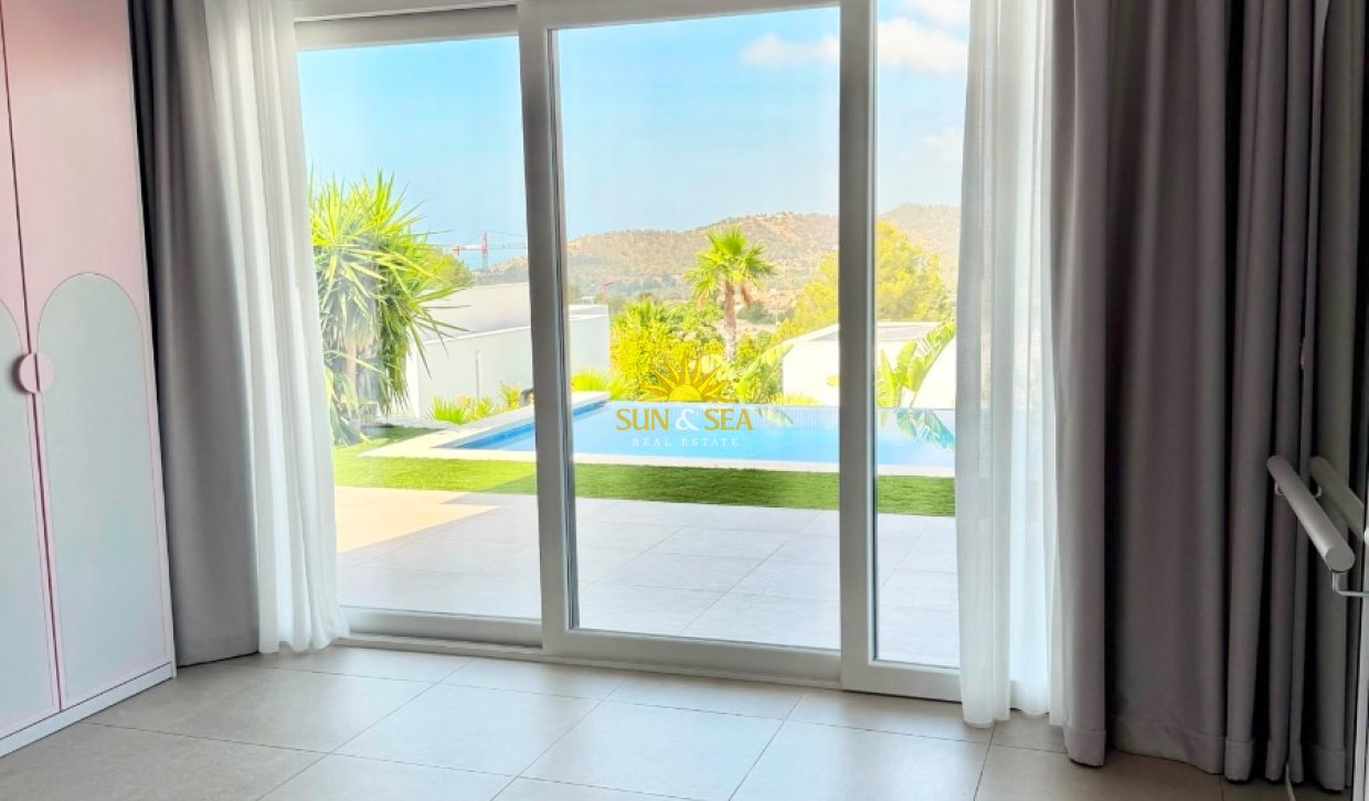 Langfristige Vermietung - Freistehende Villa - Finestrat - Golf Bahia