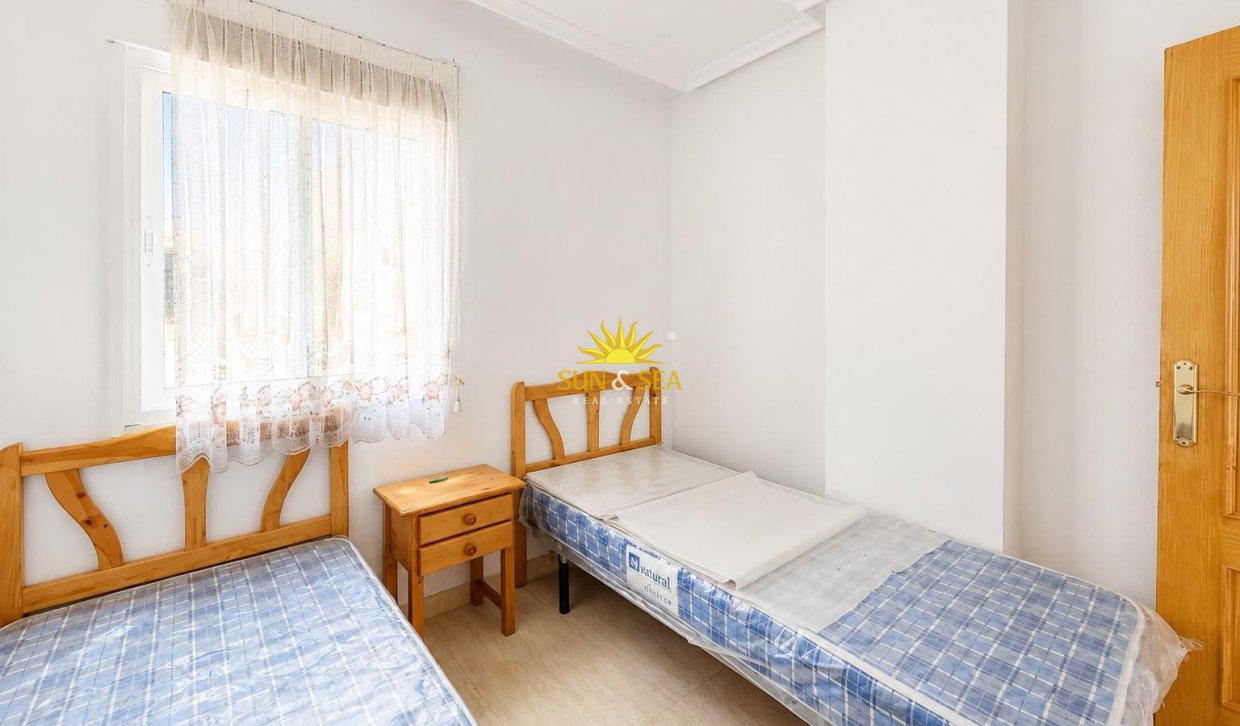 Herverkoop - Appartement - Torrevieja - torrevieja
